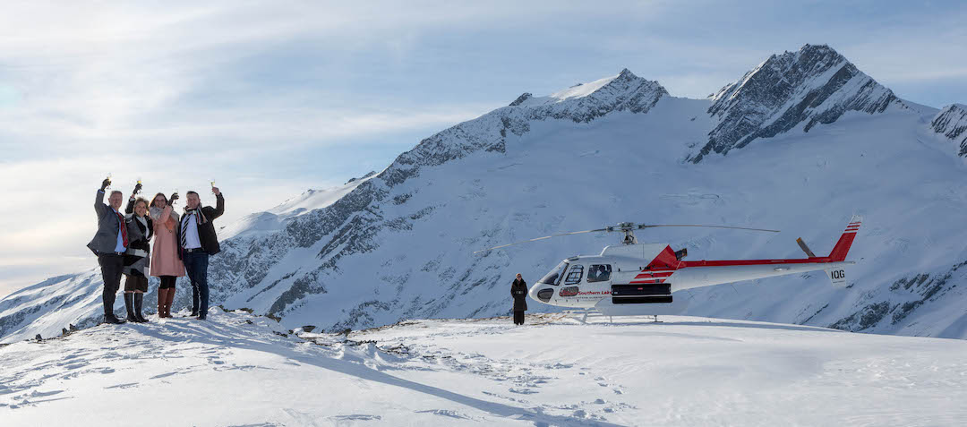 Queenstown Winter Wedding Stagebox Photography 1080x477px 198